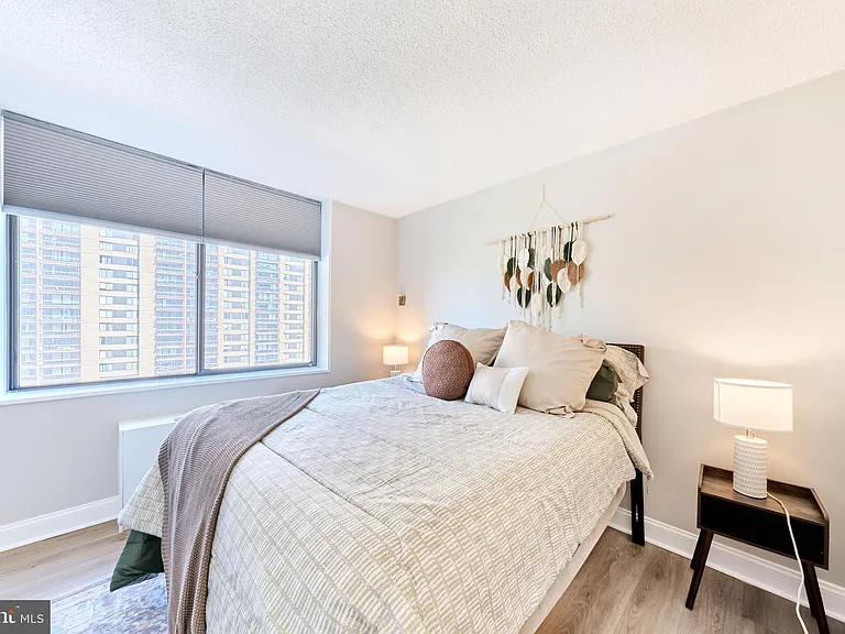 3705 S George Mason Dr #1718S — Photo 8