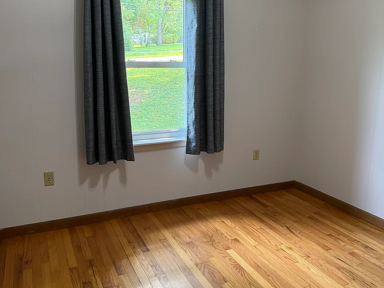 1826 S Highland Ave — Photo 8