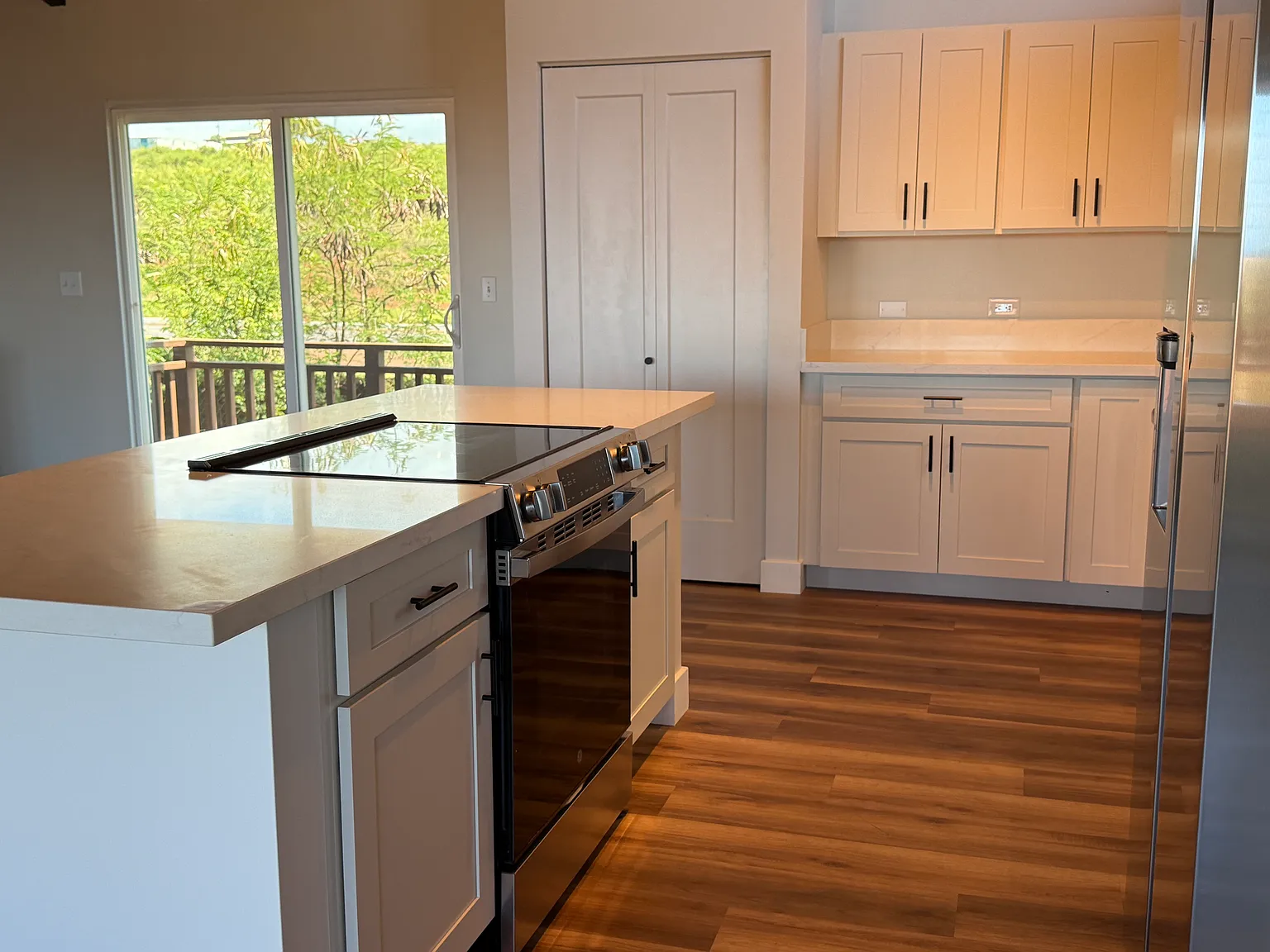 3882 Mahinahina St — Photo 4