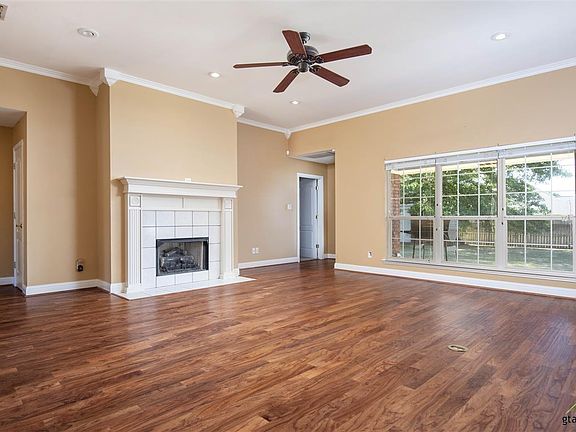 2nd image of 109 Sweet Pea Ct
