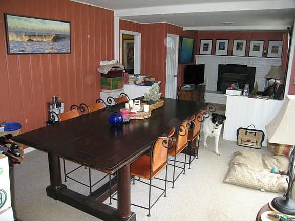 Living Room/Dining Room