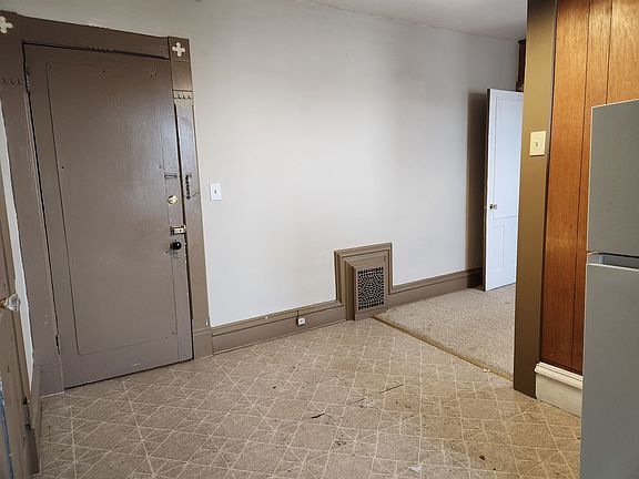 4th image of 1720 7th Ave #5