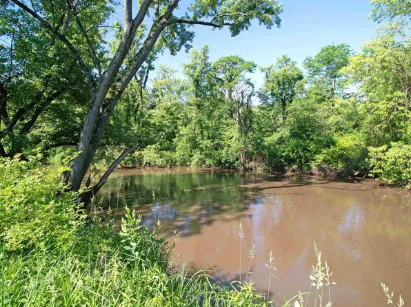 10.28 acres State Hwy 60 #3, Lone Rock, WI 53556