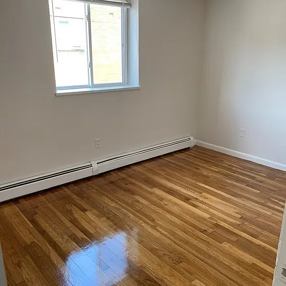 580 Cummins Hwy #14 — Photo 4