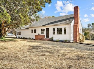 75 Windmill Point Rd, White Stone, VA 22578