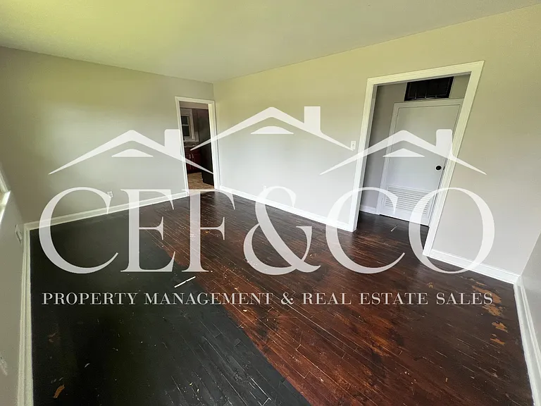 279 Cedarwood Ave — Photo 19