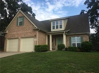 525 Mattie Ln, Lake Dallas, TX 75065