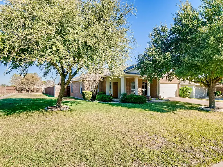 3676 Spring Canyon Trl — Photo 3