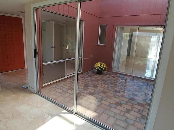 5th image of 8626 N 50th Ln