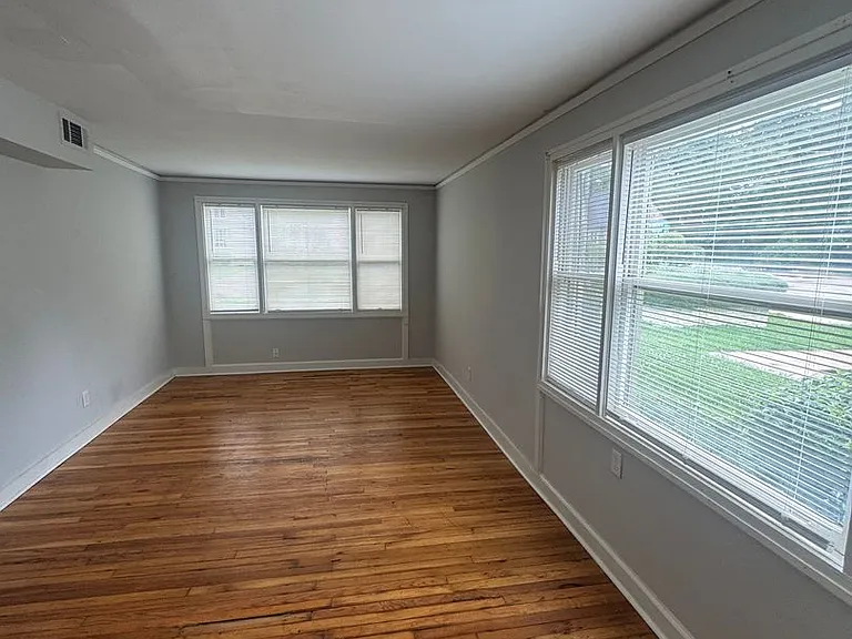 3206 Wellington Rd — Photo 23