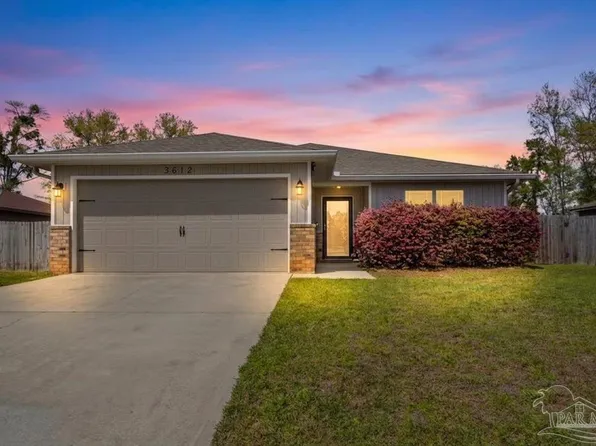 5612 Peach Dr, Pace, FL 32571