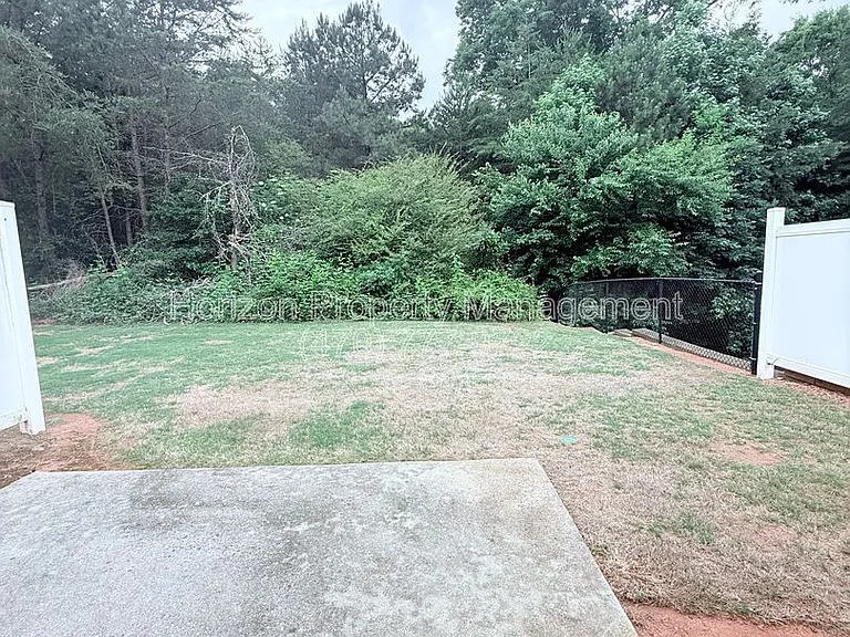 4003 Hidden Hollow Dr — Photo 8