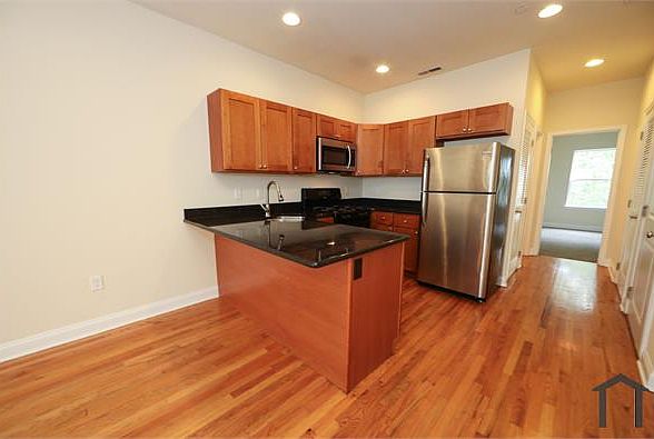 1st image of 1705 Arlington St #B