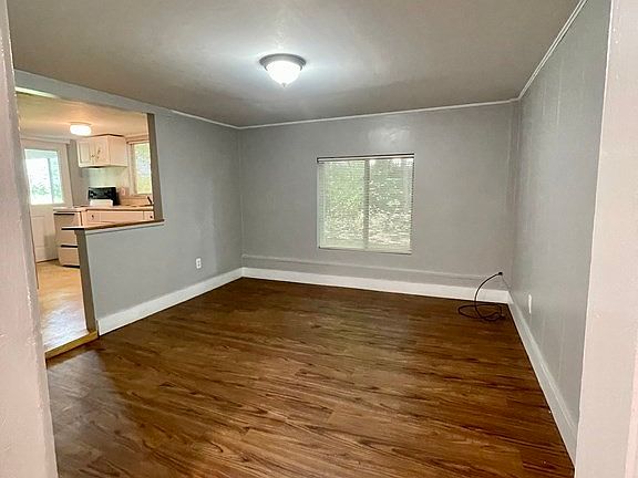 4th image of 65 Curve St APT 1