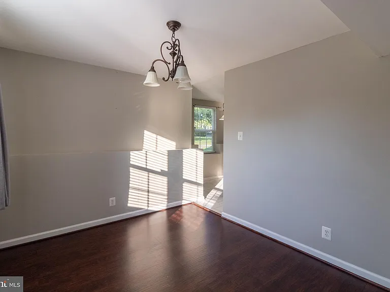35 Pickering Ct #2 — Photo 9