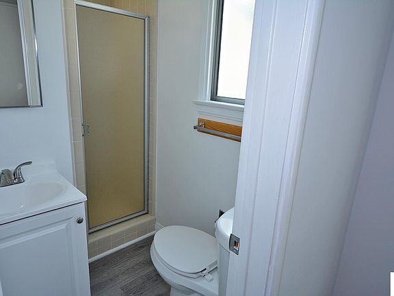 5th image of 2828 Altura Ave #B