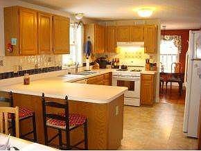 Light & Bright Kitchen