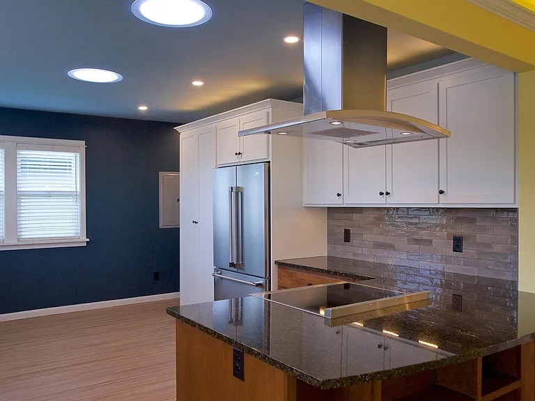 1490 Hayes St — Photo 3