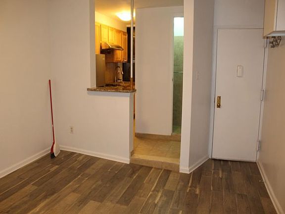 5th image of 11 Eldridge St #3