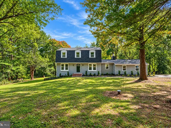 1917 Pine Knob Rd, Sykesville, MD 21784