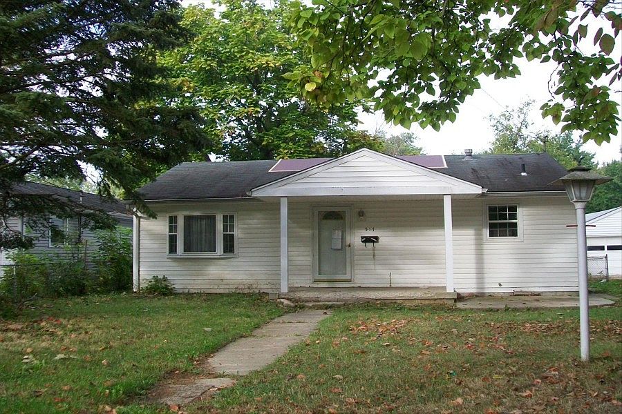 1st image of 517 Woodlawn Dr