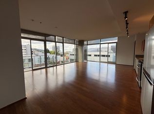 1221 SW 10th Ave, Portland, OR 97201