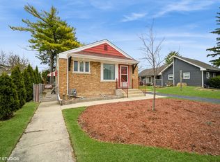 9107 Mason Ave, Morton Grove, IL 60053