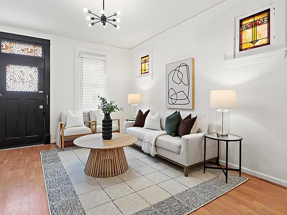 2nd image of 4822 Allemania St