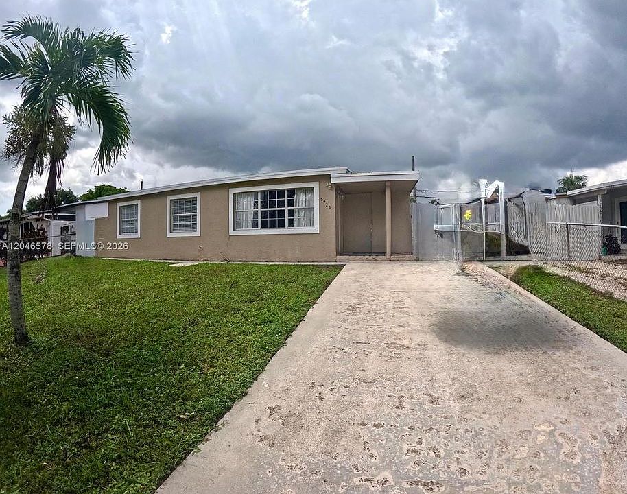 1st image of 5720 SW 38th Ct