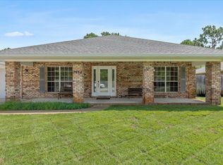 2458 Abaco Dr, Navarre, FL 32566
