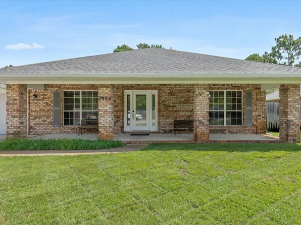 2458 Abaco Dr, Navarre, FL 32566