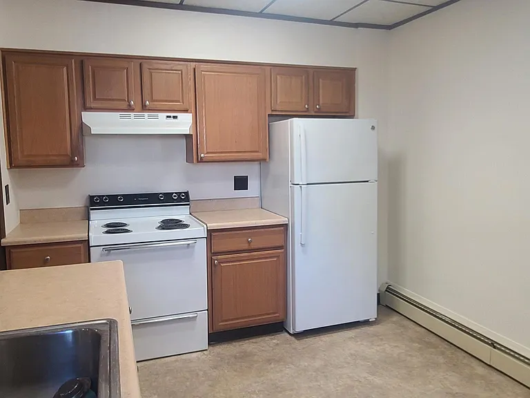 109 Main St #1 — Photo 2