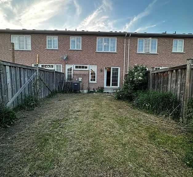 99 Atherton Ave — Photo 33