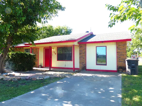 115 South St, Brady, TX 76825