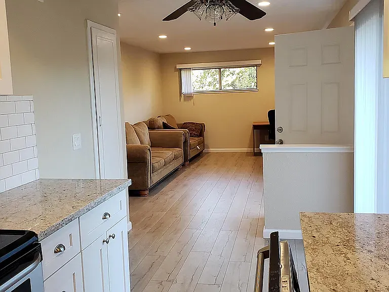 300 Richfield Dr #3 — Photo 7