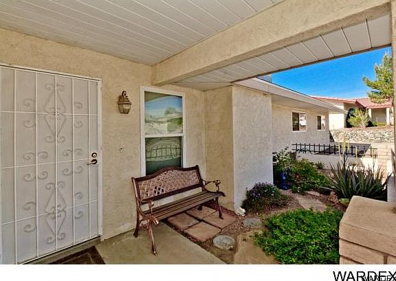 3rd image of 2983 Daytona Ave