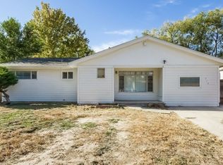 712 Hackberry Dr, Colorado Springs, CO 80911