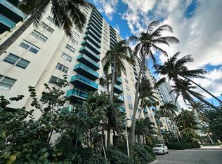 4001 S Ocean Dr PENTHOUSE 2P, Hollywood, FL 33019