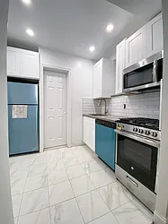 Rented by Gravity Real Estate Advisors