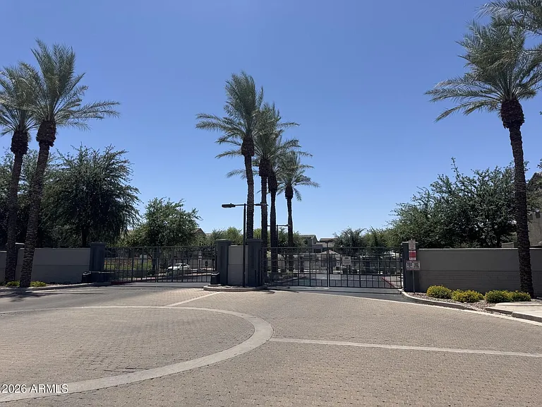 2401 E Rio Salado Pkwy #1103 — Photo 32