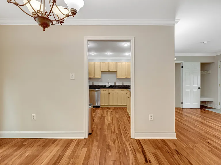 12607 Glenbrooke Woods Dr — Photo 15