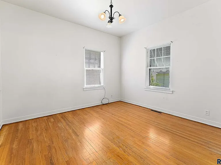 1817 S 5th Ave — Photo 11