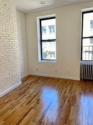 2nd image of 340 W 17th St APT 3B