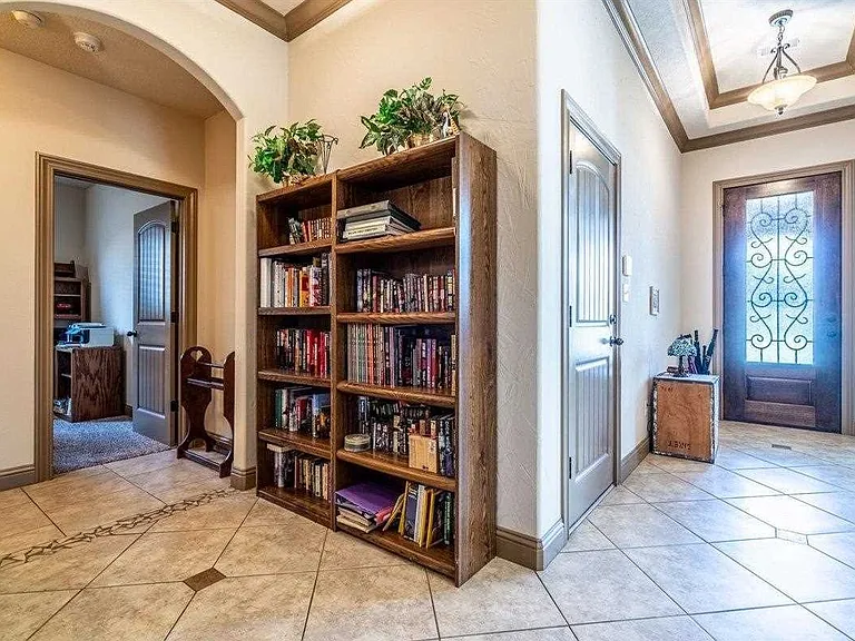 187 Sterling Ridge Dr — Photo 3