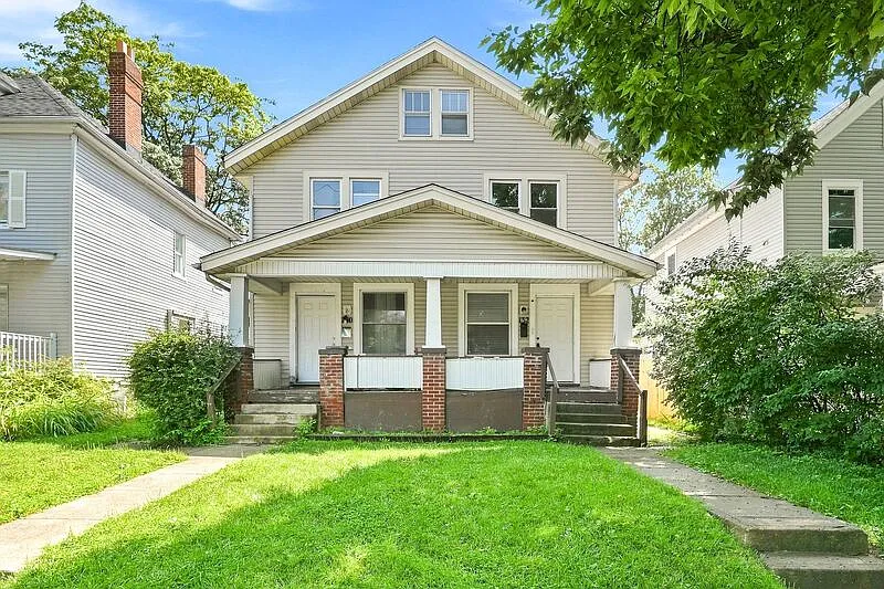 132 S Highland Ave
