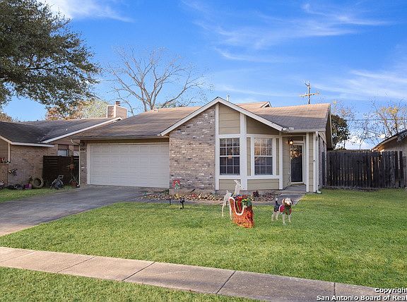 2nd image of 5747 Larkdale Dr