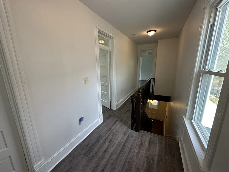 901 Alabama Ave SE — Photo 18