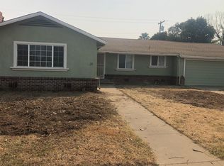 32 N Pacific Ave, Lodi, CA 95242