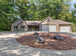 3352 Shady Ln, Green Bay, WI 54313