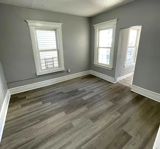 190 Seymour Ave #2 — Photo 2